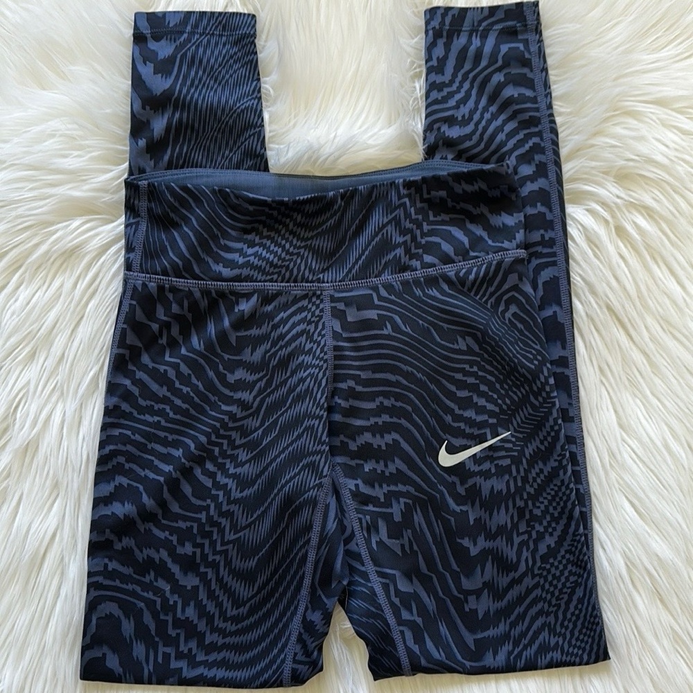 Nike Electrifying Dri Fit Leggings
